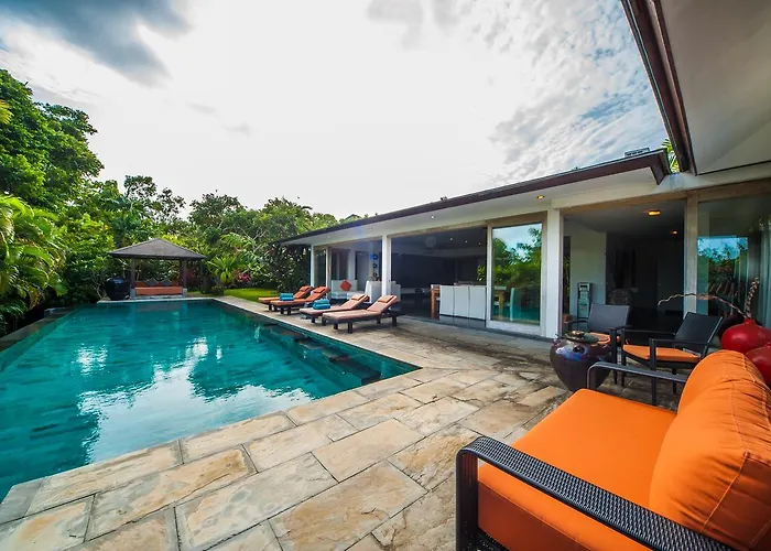 Amertha Dreamland Villa *